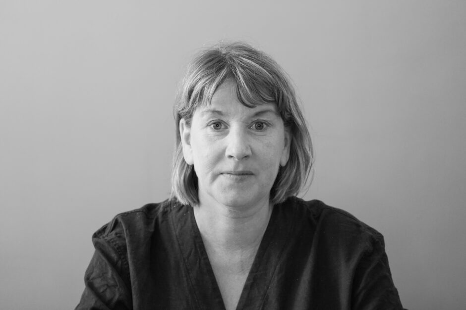 black and white photo of poet Leontia Flynn